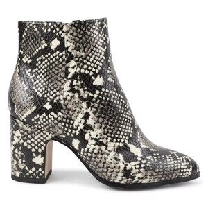 BCBGeneration Stein Womens 5.5 Black White Snake Skin Ankle Booties NIB YN7